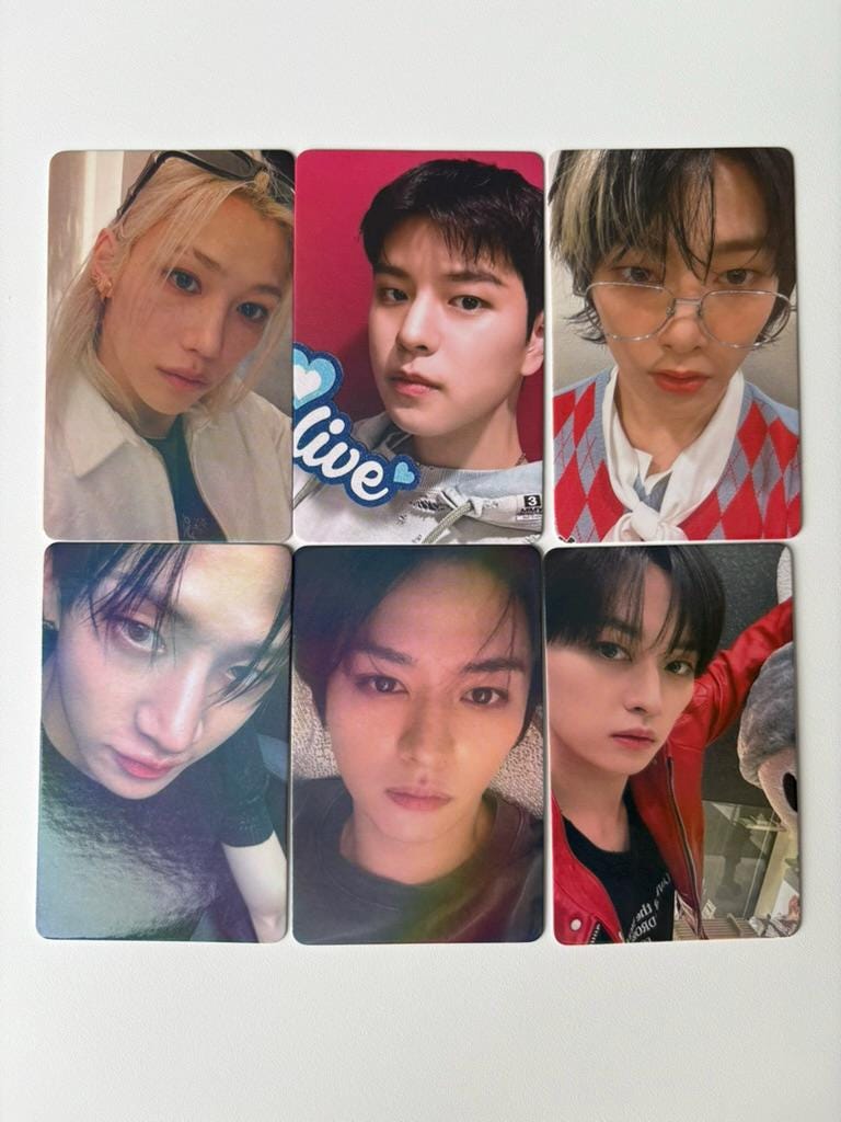 Stray Kids 55pc lomo cards SKZ Merch KPOP Photocards Felix Bangchan Leeknow Hyunjin Lomo Card C392