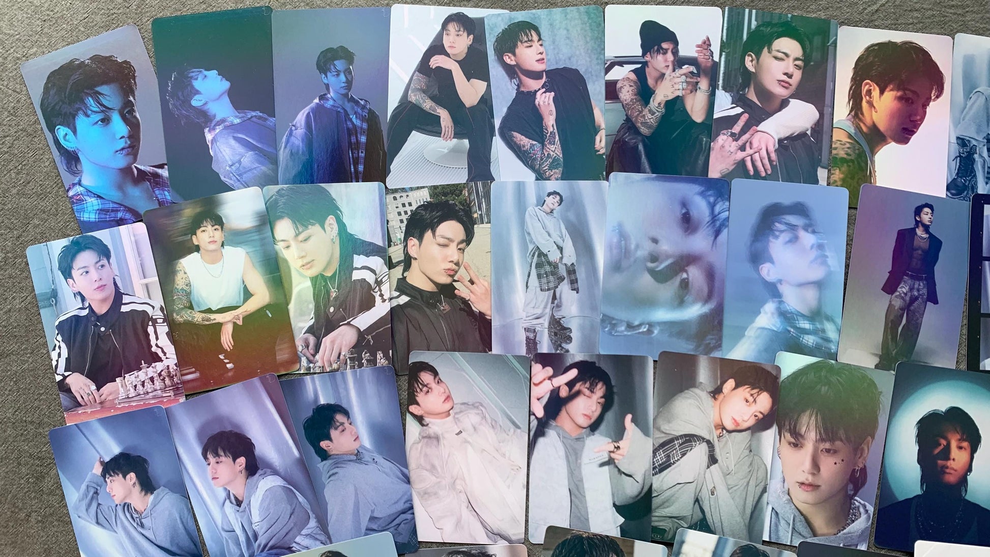 Jungkook 55pc laser cards Kpop fan made JK golden lomo cards BTS gift C011