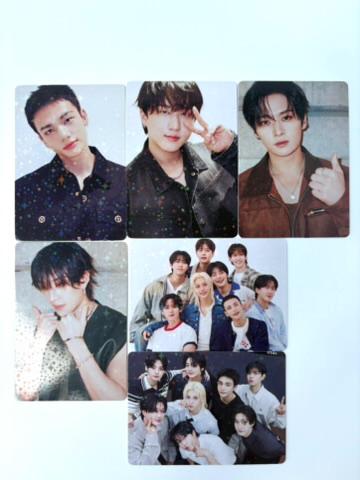 Stray Kids 45pcs lomo cards SKZ KARMA Merch KPOP Photocards Felix Bangchan Leeknow Hyunjin Lomo Card C448