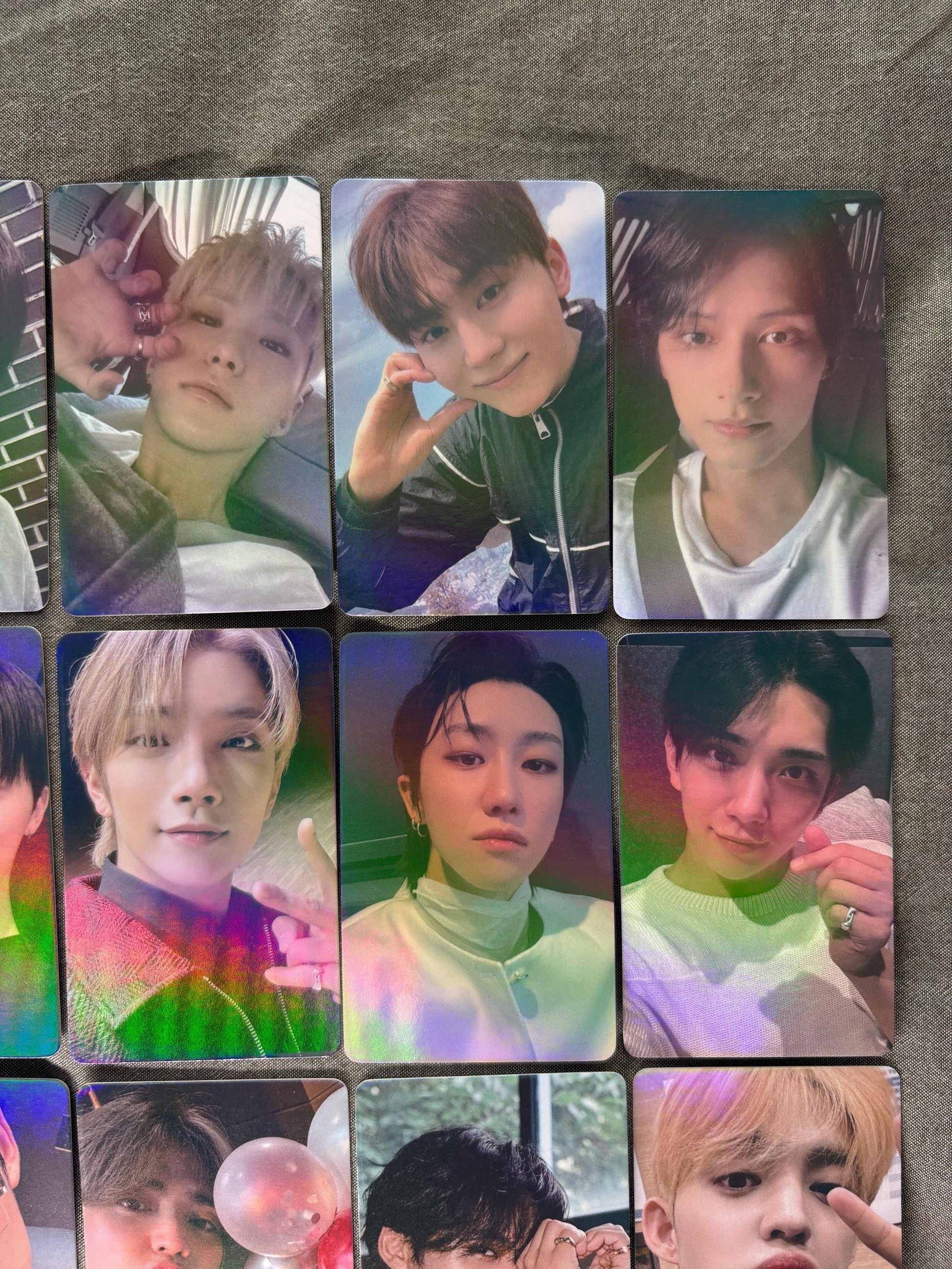 Seventeen 50pc/set Laser Photocards SCoups Jeonghan Joshua Jun Hoshi Wonwoo Woozi DK Mingyu The8 Seungkwan Vernon Dino Kpop Lomo Cards