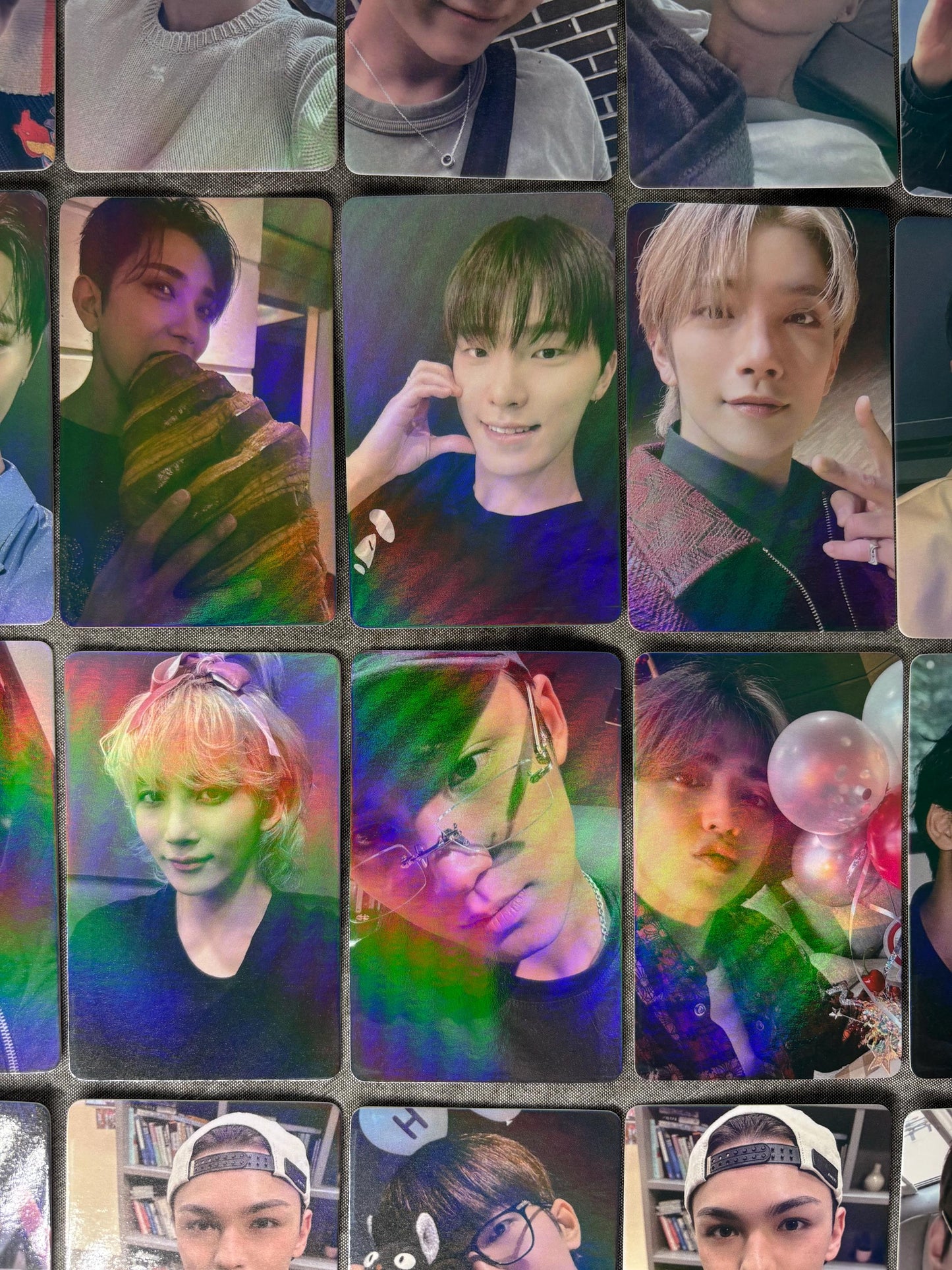 Seventeen 50pc/set Laser Photocards SCoups Jeonghan Joshua Jun Hoshi Wonwoo Woozi DK Mingyu The8 Seungkwan Vernon Dino Kpop Lomo Cards