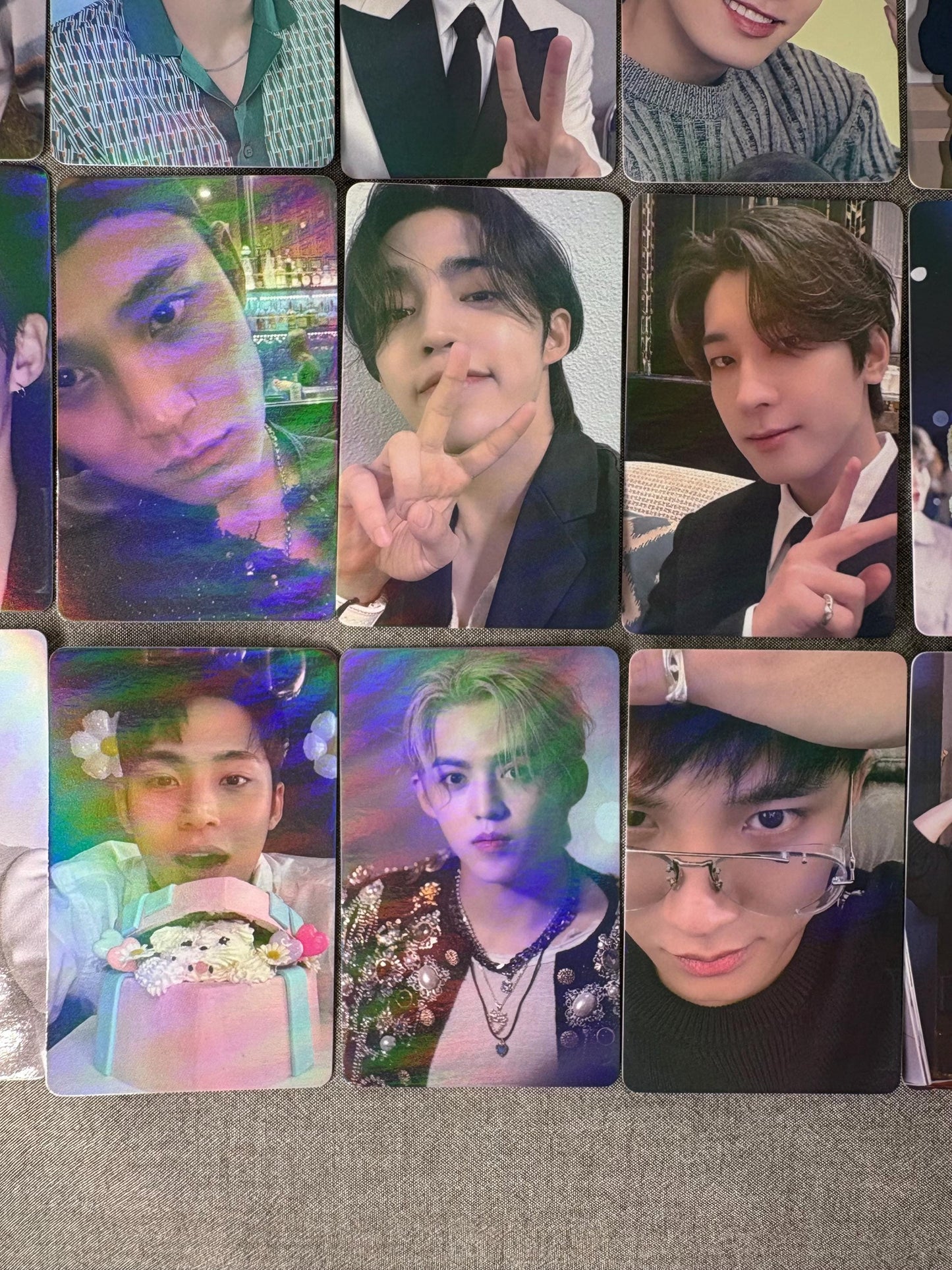 Seventeen 50pc/set Laser Photocards SCoups Jeonghan Joshua Jun Hoshi Wonwoo Woozi DK Mingyu The8 Seungkwan Vernon Dino Kpop Lomo Cards