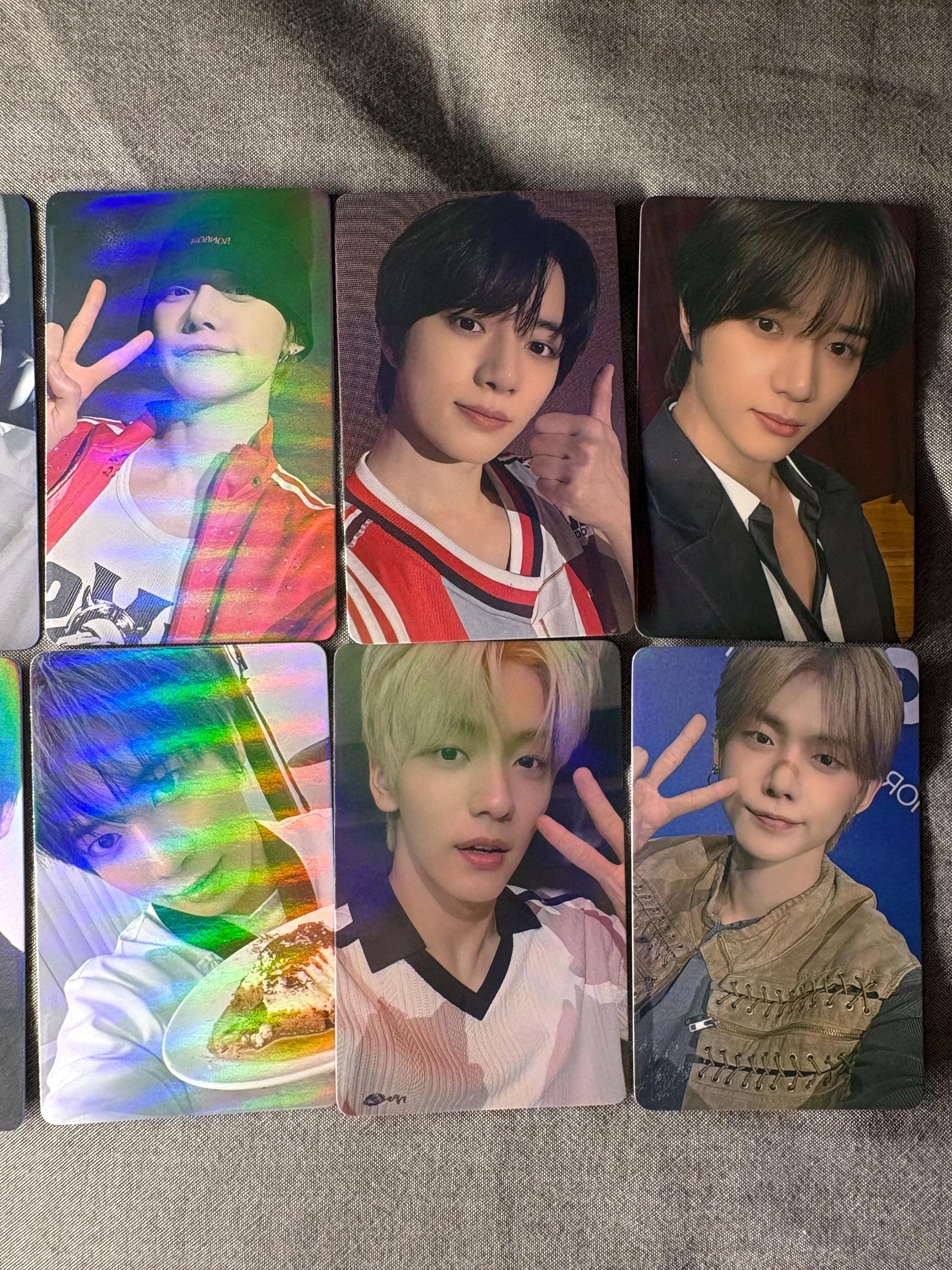 50pc/set Holographic Cards txt Yeonjun Soobin Beomgyu Taehyun HueningKai Kpop merch lomo card tommorrow x together