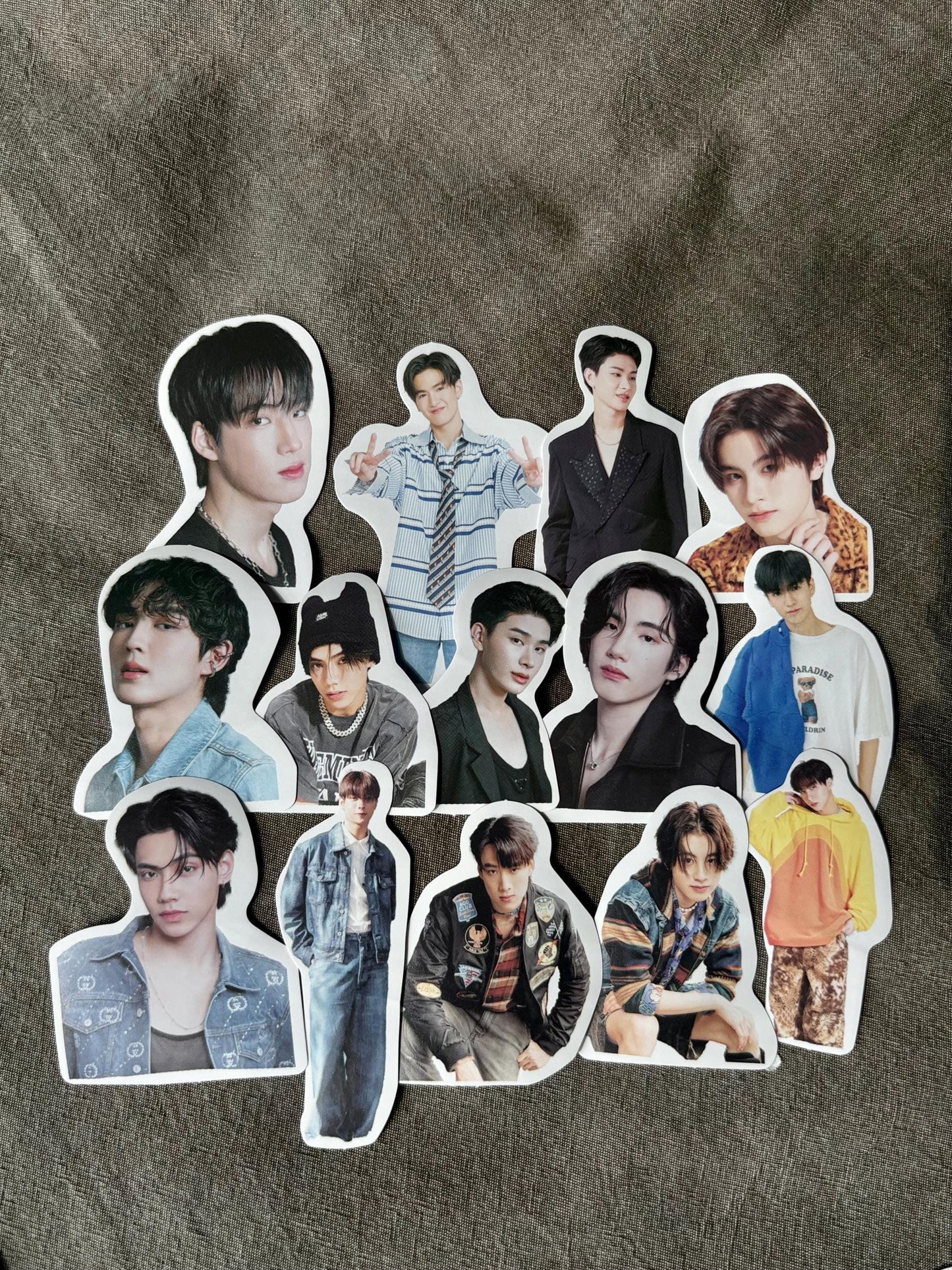 BUS 120pc stickers! because of you i shine thai boy Tpop