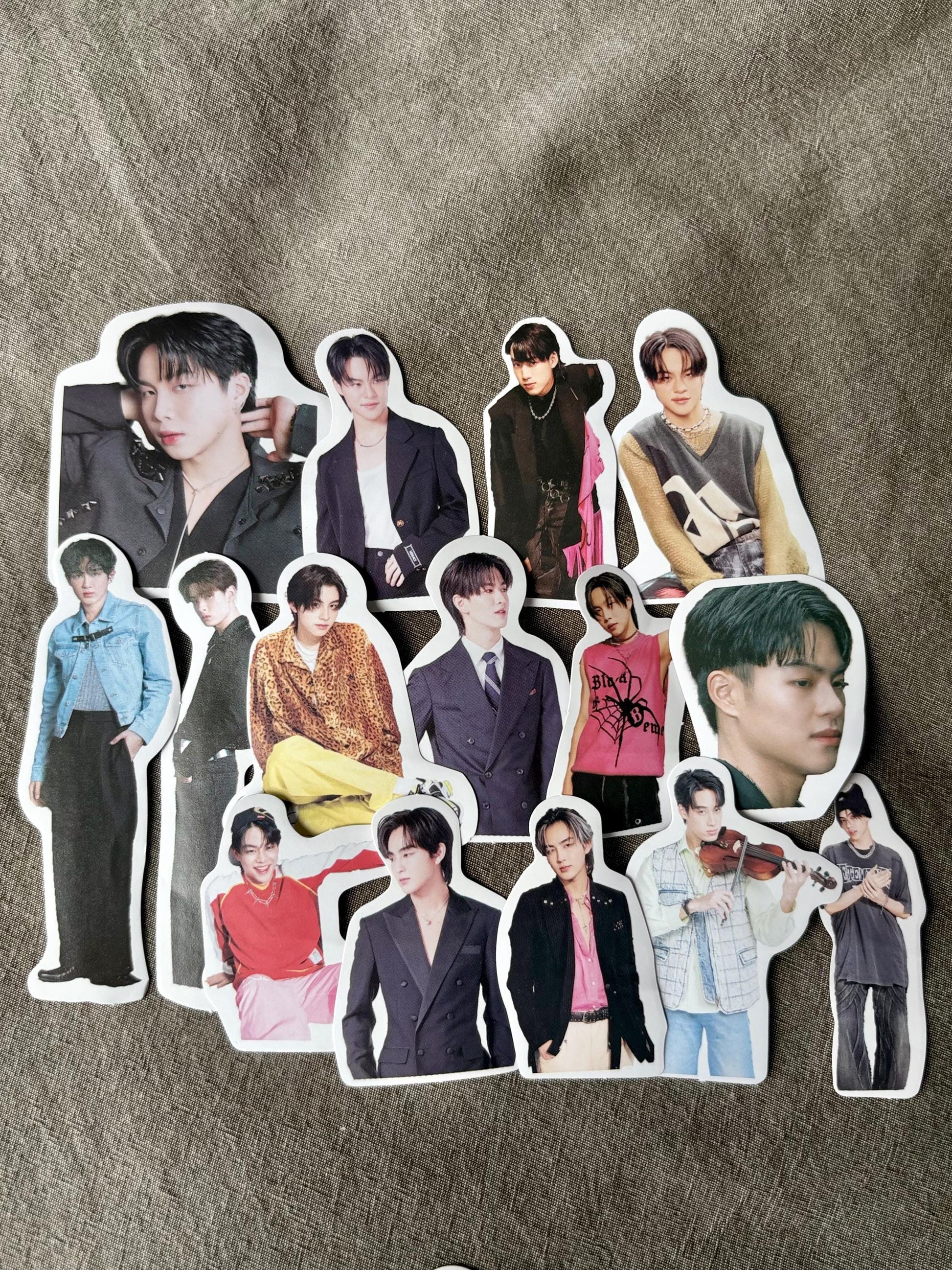 BUS 120pc stickers! because of you i shine thai boy Tpop
