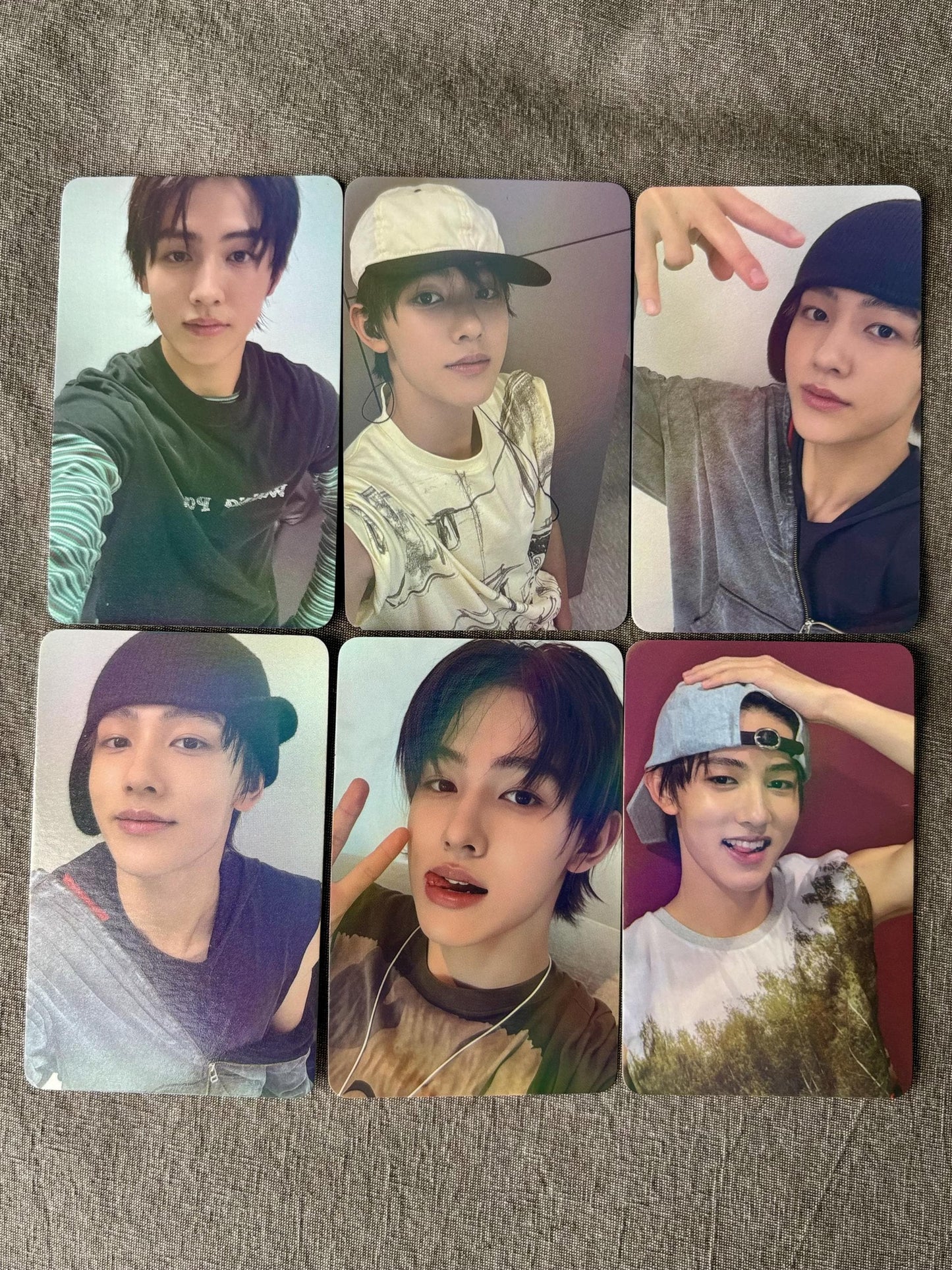50pc/set Seonghyeon holographic photocards, Kpop merch lomo cards