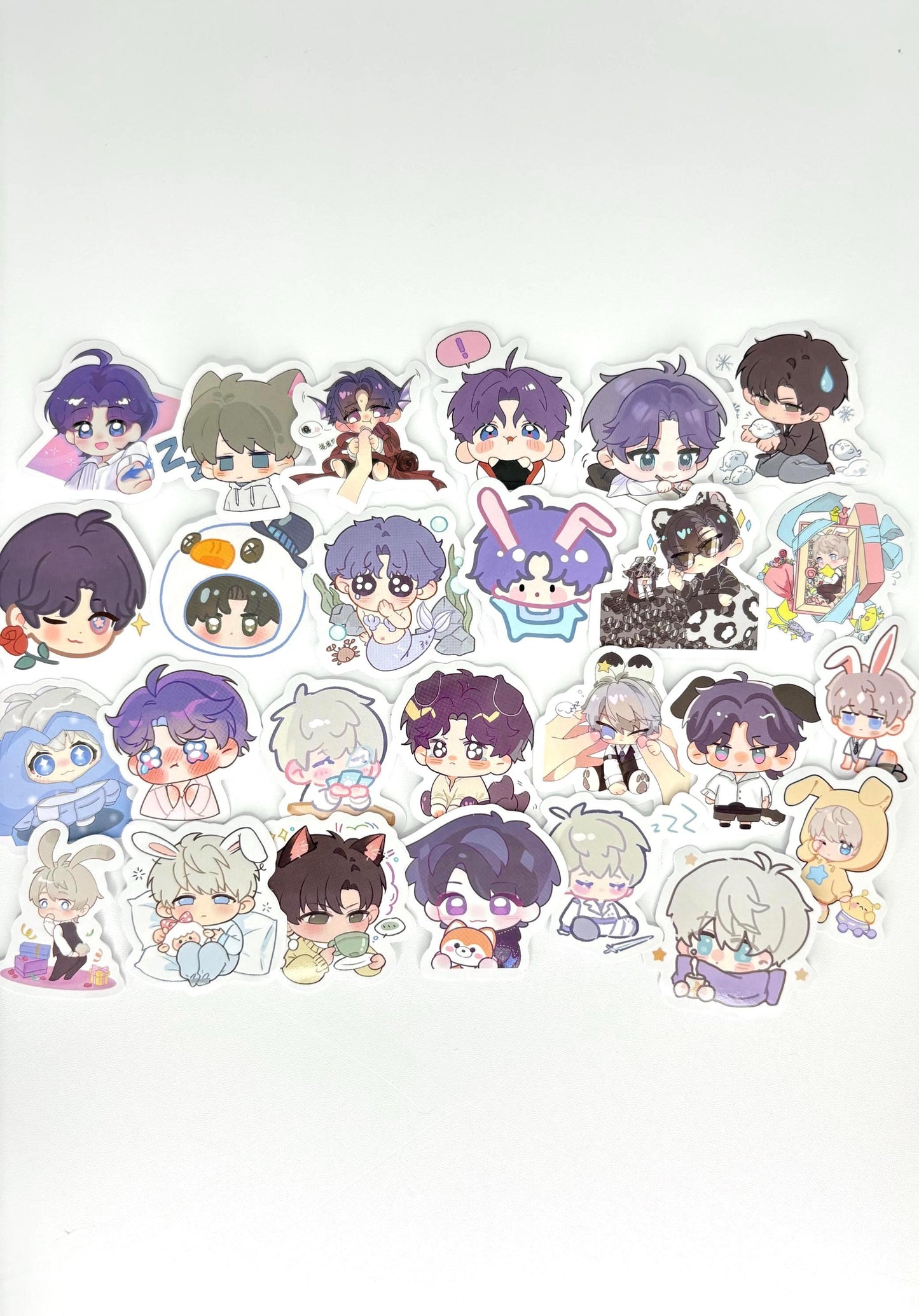 Love and Deepspace Chibi Stickers: 100-Piece Gamer Ita Bag Set